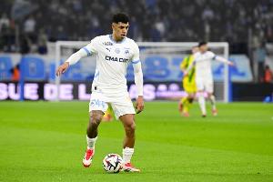 记者：拜仁与马赛前锋恩里克进行初步对话，球员转会费约3500万欧